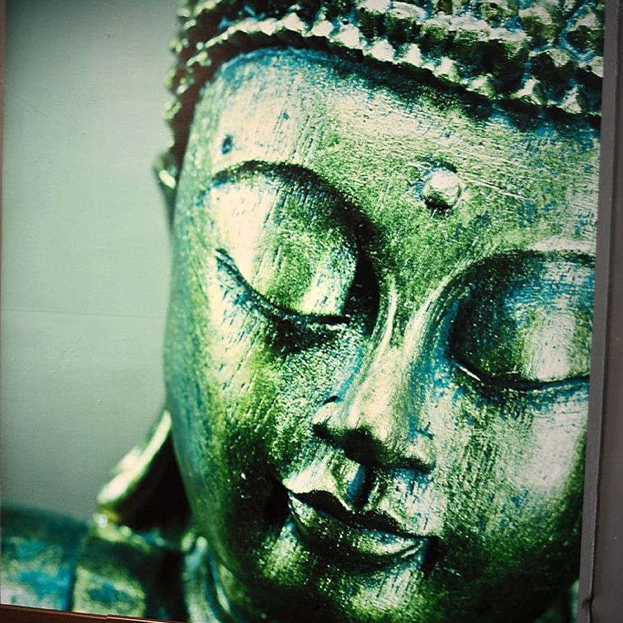 Fotomural de un Buda en papel pintado